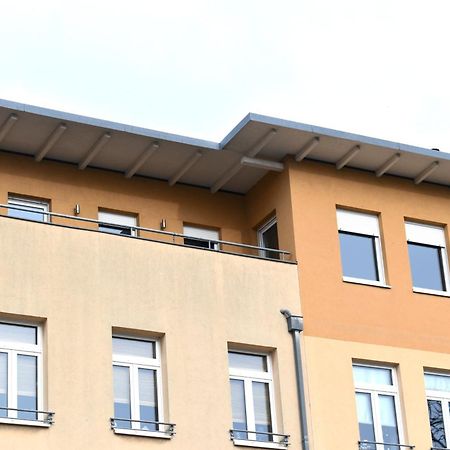 City-Dach-Apartment Mit Loggia - Balkon - Kamin Cottbus Exterior foto