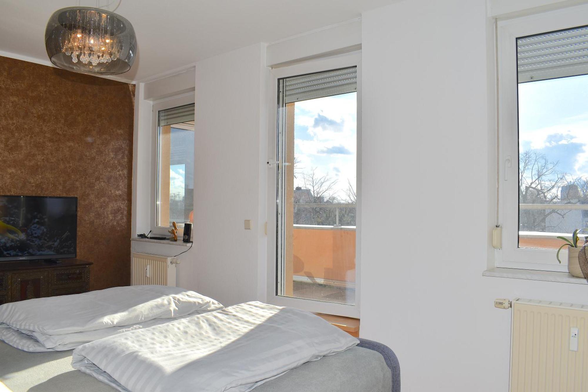 City-Dach-Apartment Mit Loggia - Balkon - Kamin Cottbus Exterior foto