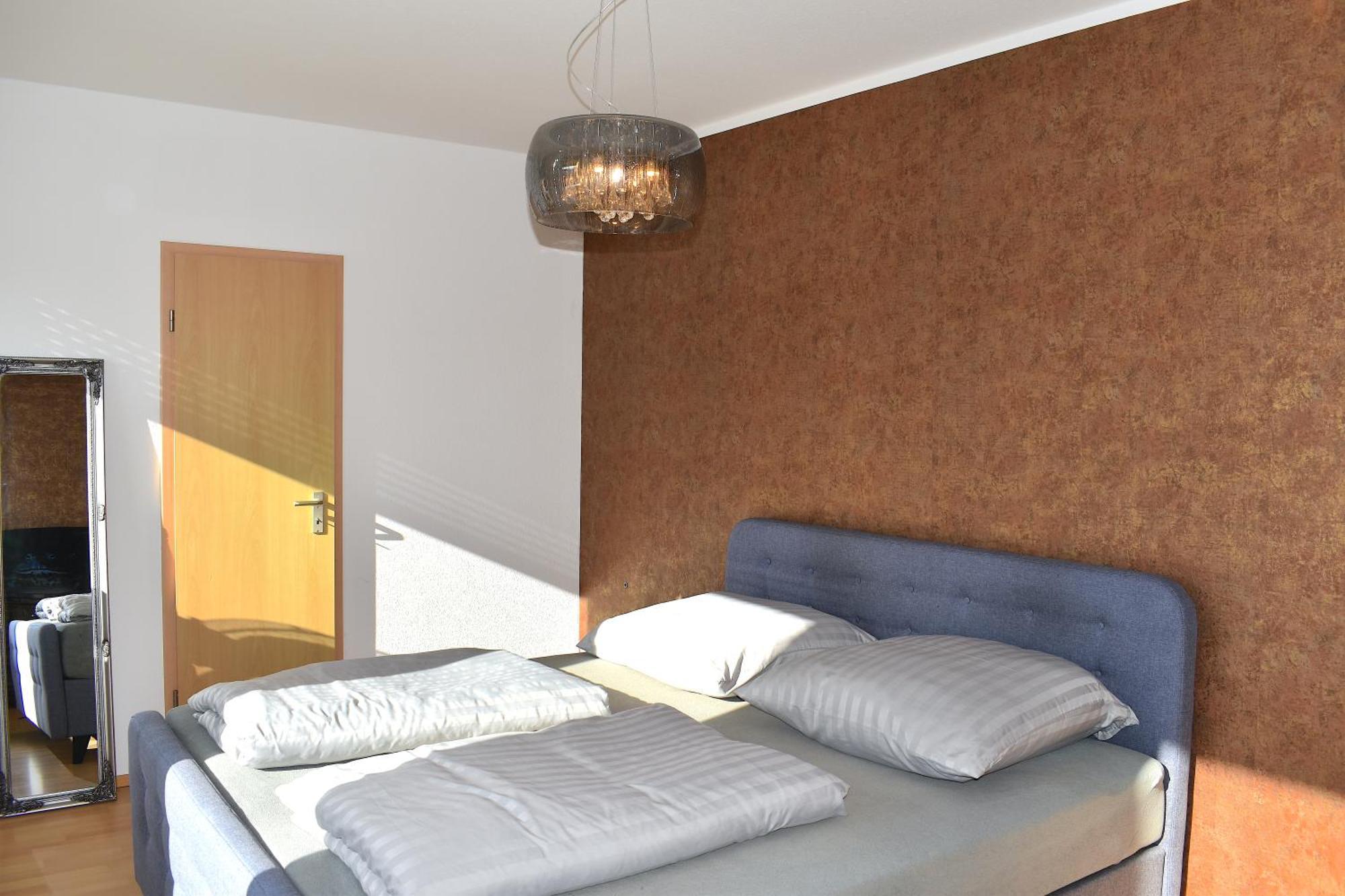 City-Dach-Apartment Mit Loggia - Balkon - Kamin Cottbus Exterior foto